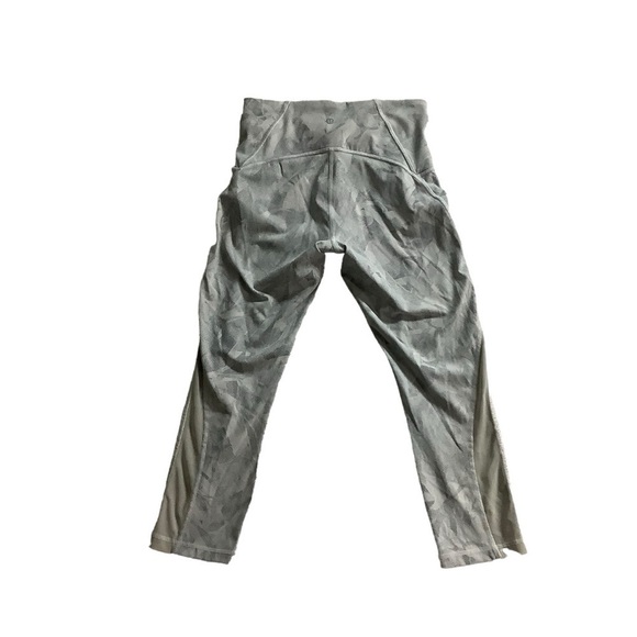 Lululemon Athletica Train Times Crop 21” Jasmine White Multi Leggings Tights 8 - Picture 6 of 12